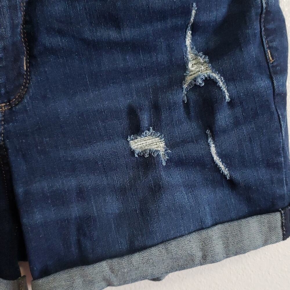 Universal Thread Jean Shorts - Picture 8 of 11